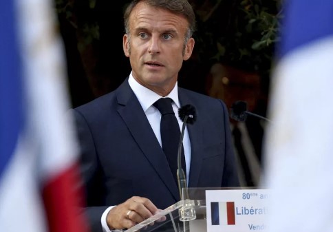 Se hunde propuesta de la izquierda para destituir a Macron