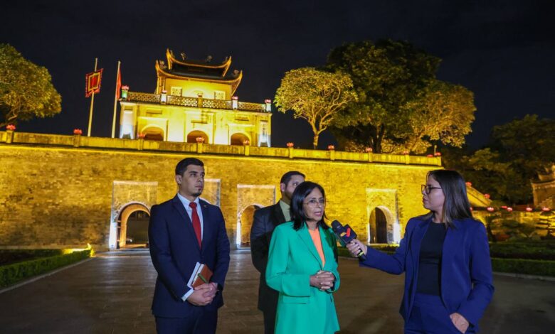 Vicepresidenta Rodríguez culmina con éxito visita de trabajo a Vietnam