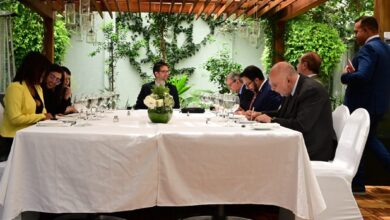 Embajador de Venezuela en Bolivia preside reunión del GRULAC Cultural