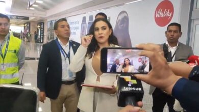 Regreso a Ecuador como un acto de rebeldía, afirma vicepresidenta Abad
