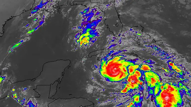 Cuba decreta la fase de alarma ante el Huracán Rafael