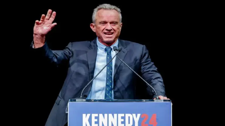 Kennedy Jr. critica autorización de EE.UU. a Ucrania