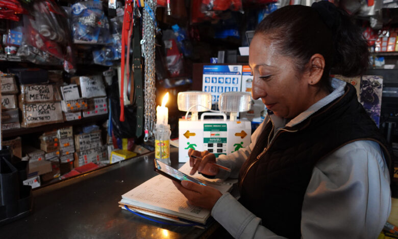 Colombia reactiva las exportaciones de energía a Ecuador