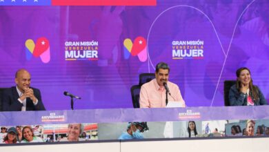 Maduro: La revolución avanza integralmente en la protección de la mujer