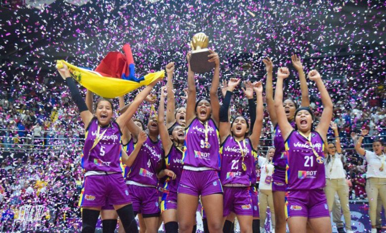 Presidente Maduro celebra primer triunfo de venezolanas en FIBA