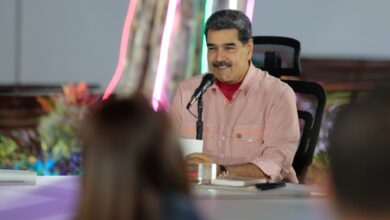 Presidente Maduro insta al pueblo a votar por sus Jueces de Paz