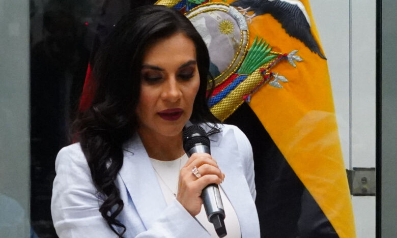 Justicia ecuatoriana habilita a Verónica Abad para retomar la vicepresidencia