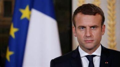 Macron descarta renunciar en medio de una crisis política sin precedentes