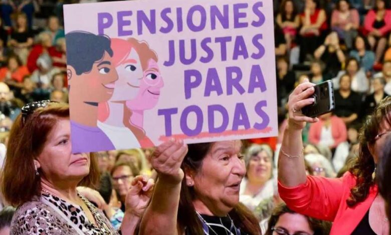 Llaman a movilización nacional por un sistema de pensiones dignas en Chile