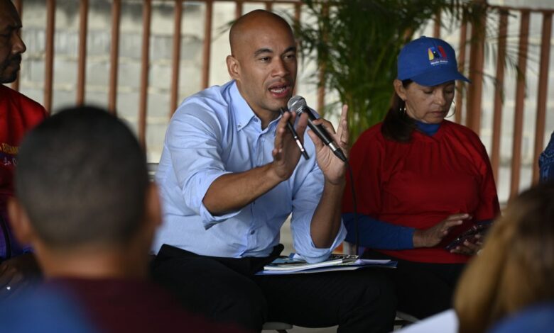 Héctor Rodríguez: Jueces de paz fortalecerán sistema de justicia nacional