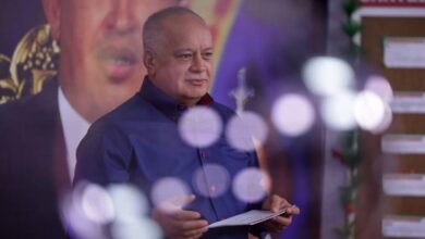 Cabello: El 10 de enero veremos si es más efectivo una mano con pintura o una banda presidencial