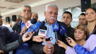 Parlatino-Venezuela respalda aplicación de la Ley Simón Bolívar contra exdiputados 2015-2021