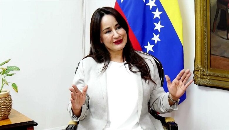 Stella Lugo nueva embajadora plenipotenciaria de Venezuela ante México