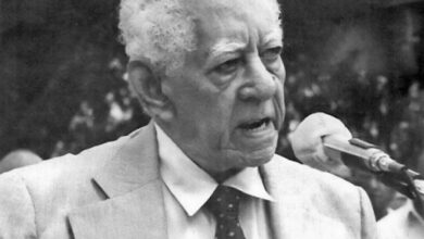 AN acuerda conceder honores de Panteón Nacional al maestro Luis Beltrán Prieto Figueroa