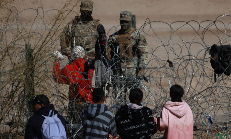 Trump declarará emergencia nacional y enviará militares a la frontera sur de EE.UU.