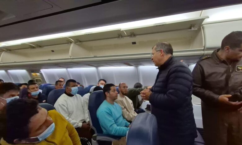 Llega a Colombia ciudadanos deportados de EEUU