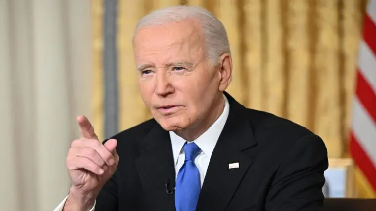 Joe Biden indulta de forma preventiva a varias figuras estadounidenses