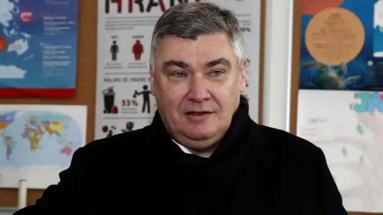 Zoran Milanovic es reelegido como presidente de Croacia