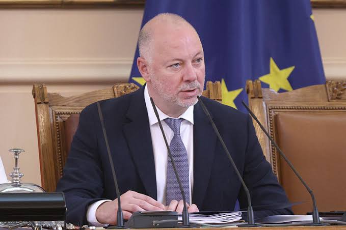 Parlamento de Bulgaria aprueba la formación de un nuevo Gobierno
