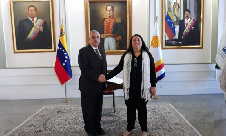ante de Liga de Estados Árabes llega al país para investidura presidencial