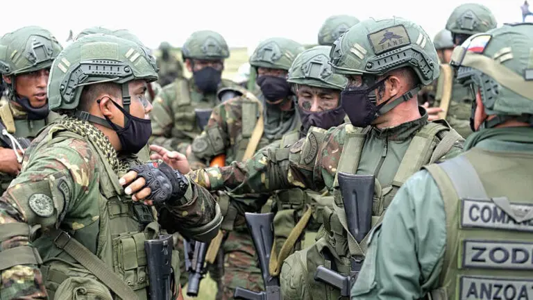Venezuela despliega 1.200 efectivos militares de cara a investidura de Nicolás Maduro
