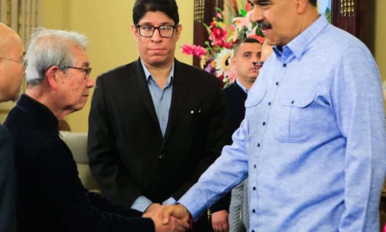 Presidente Maduro se reúne con el arquitecto japonés Riken Yamamoto
