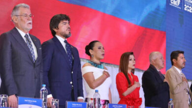 Abren colegios electorales para comicios generales en Ecuador