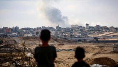Mueren 3 policías palestinos en ataque israelí en Gaza