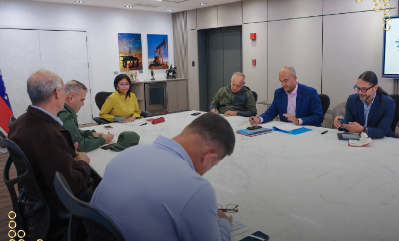 Venezuela instala gabinetes populares y comunales para nuevo Estado
