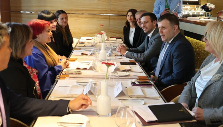 Venezuela y Serbia fortalecen relaciones en materia de turismo