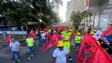 Con cierres de calles continúan protestas en Panamá contra ley de seguro social