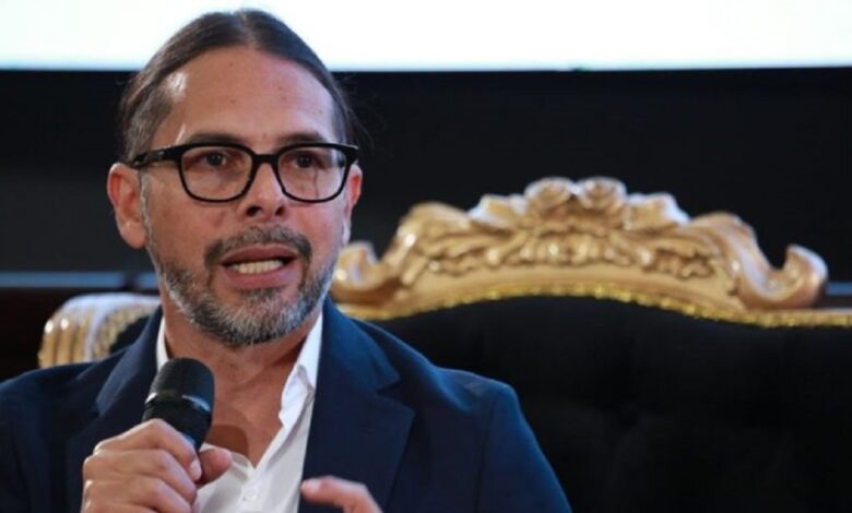 Vicepresidente Ñáñez: La era digital afectó la comunicación y movilización de masas