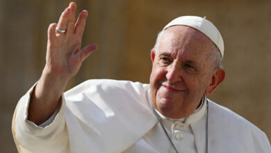 Cuadro clínico del Papa Francisco presenta leve mejoría