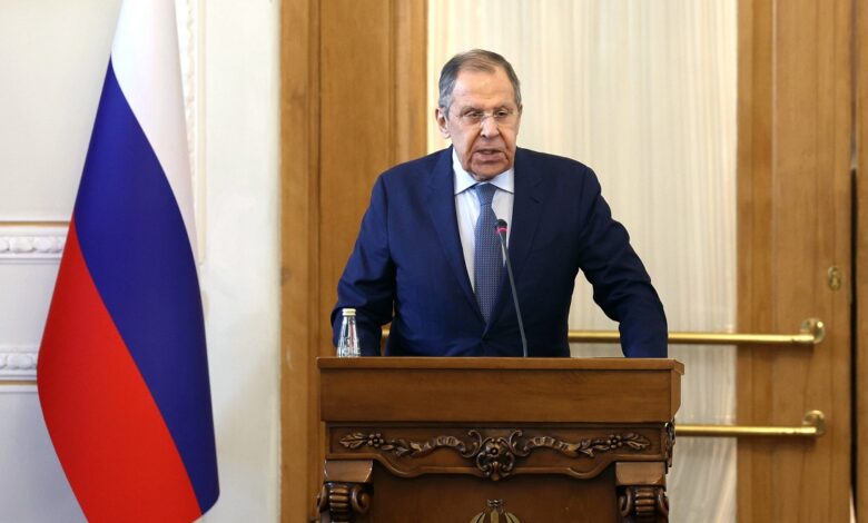 Lavrov: Despliegue de la OTAN en Ucrania significaría una guerra directa contra Rusia