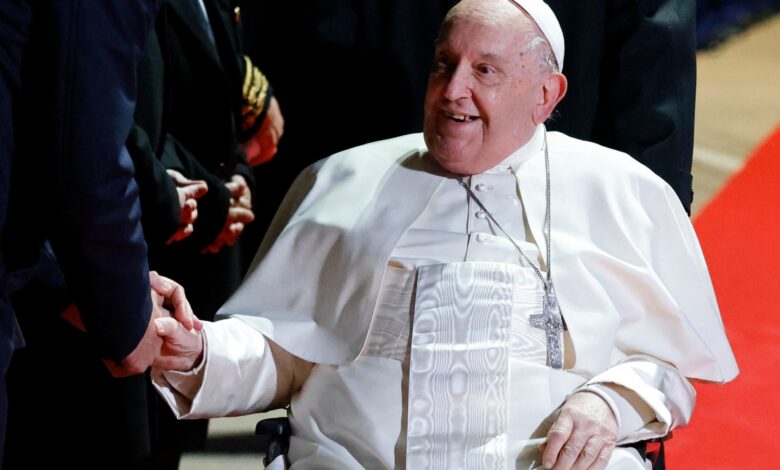 El papa Francisco "descansó bien" y se mantiene estable