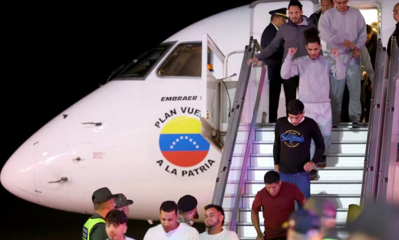 Venezuela reanudará este viernes vuelos de repatriación de migrantes desde EEUU