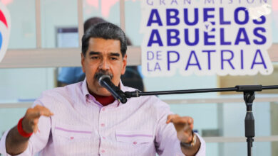 Presidente Maduro denunció complicidad de factores de poder en EE.UU. para enriquecer a coyotes