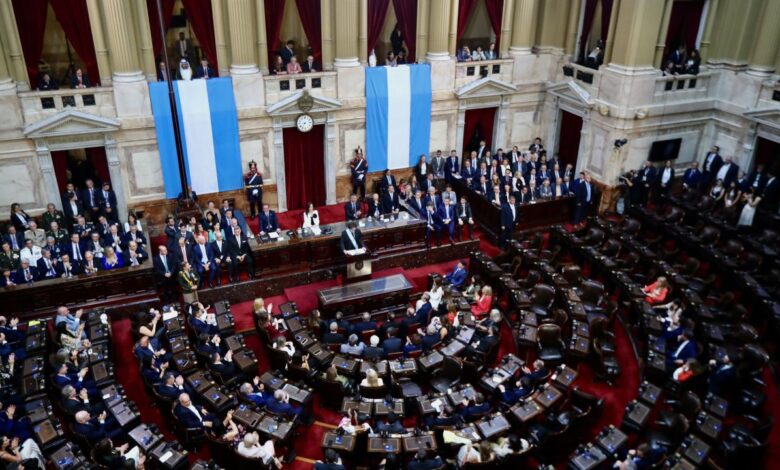 Argentina || Javier Milei fue recibido con cacerolazo a su llegada al Congreso