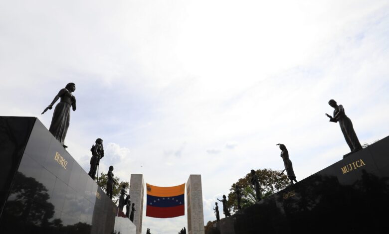 Presidente Maduro inaugura Paseo de las Heroínas de la Resistencia y la Independencia
