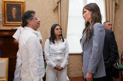 Presidente de Colombia recibió a secretaria de Seguridad de EEUU