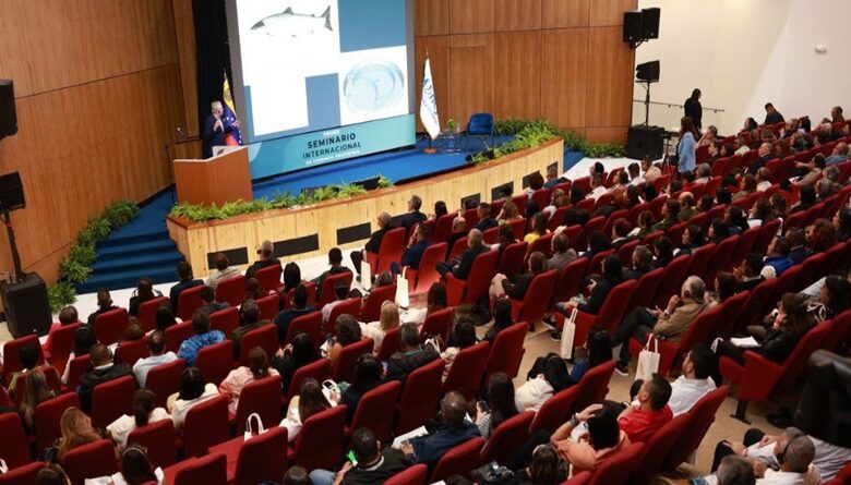 I Seminario Internacional de Farmacia Sostenible se desarrolla en Caracas