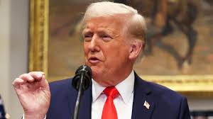 Trump duplica aranceles hasta el 50% a Canadá