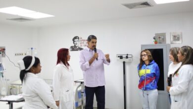 Venezuela va a marcar la pauta en ámbito de salud, afirma presidente Maduro