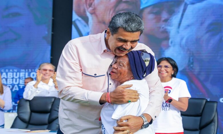 Presidente Maduro resalta protagonismo, liderazgo y valentía de la mujer venezolana