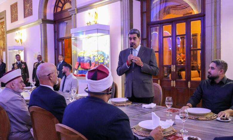 Presidente Maduro compartió en Miraflores con representantes de comunidad árabe musulmana