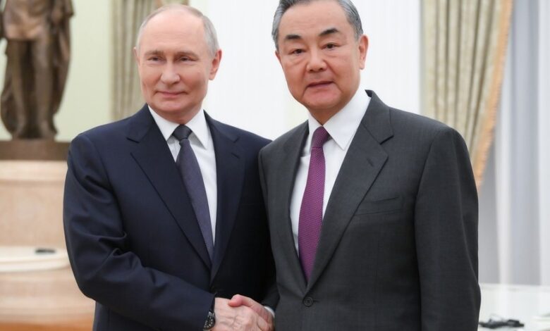 Presidente Putin anuncia visita de Xi Jinping en mayo