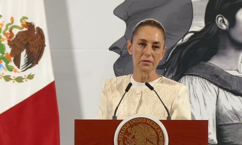 Sheinbaum califica de "muy dudoso" el triunfo de Noboa