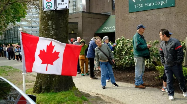 Canadá acude este lunes a las urnas