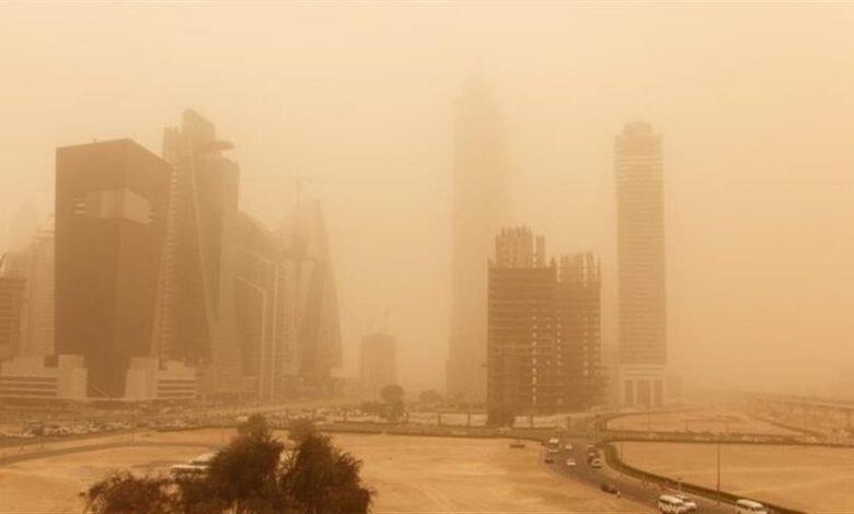 China en alerta ante tormenta de polvo y clima extremo