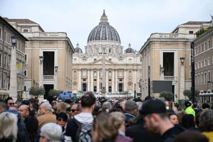 Delegación venezolana participó en actos de despedida del Papa Francisco